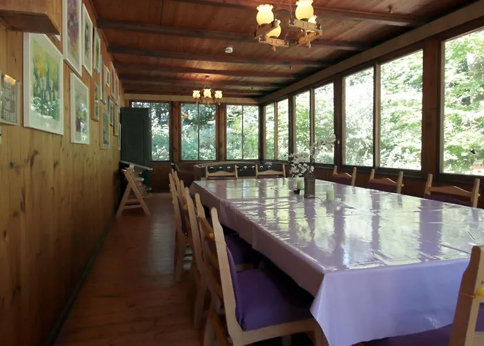 Ferienhaus, Prázdninový dům *